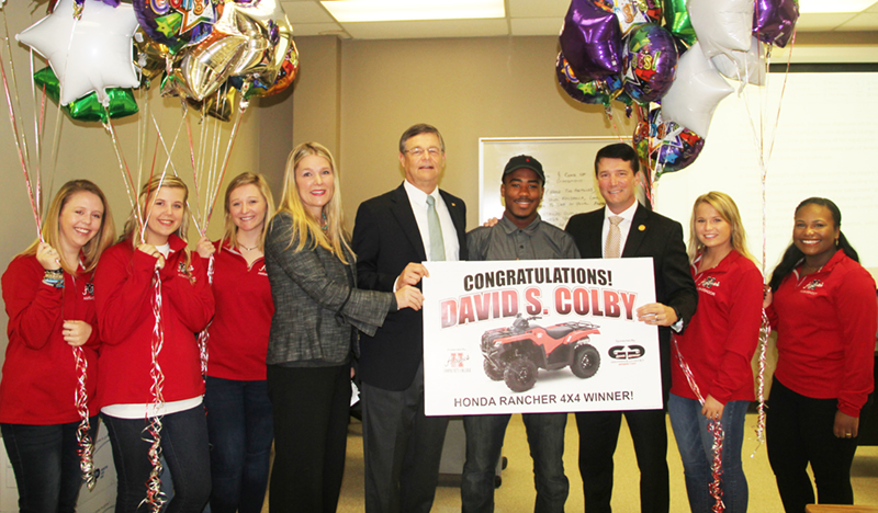 Clinton’s Colby wins 2016 Full-Time Student Contest