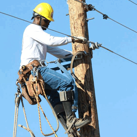 Holmes Community College Workforce Development will hold an Electrical Lineman Program information meeting for those interested in being a part of the Fall 2018 cohort on Tuesday, Aug. 28, at 5 p.m. in the Science and Mathematics Building auditorium on the Goodman Campus.
