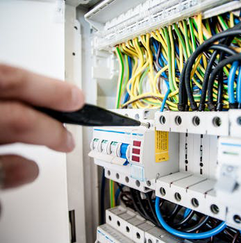 The Holmes Yazoo Center is offering Success Skills I and Residential Wiring this fall.